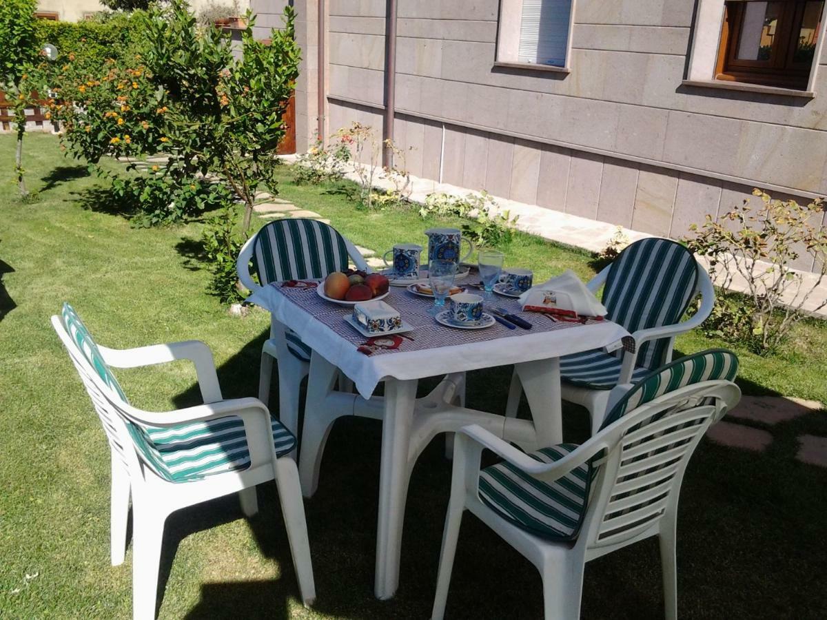 Sa Mariposa Bed & Breakfast Ittiri Exterior foto